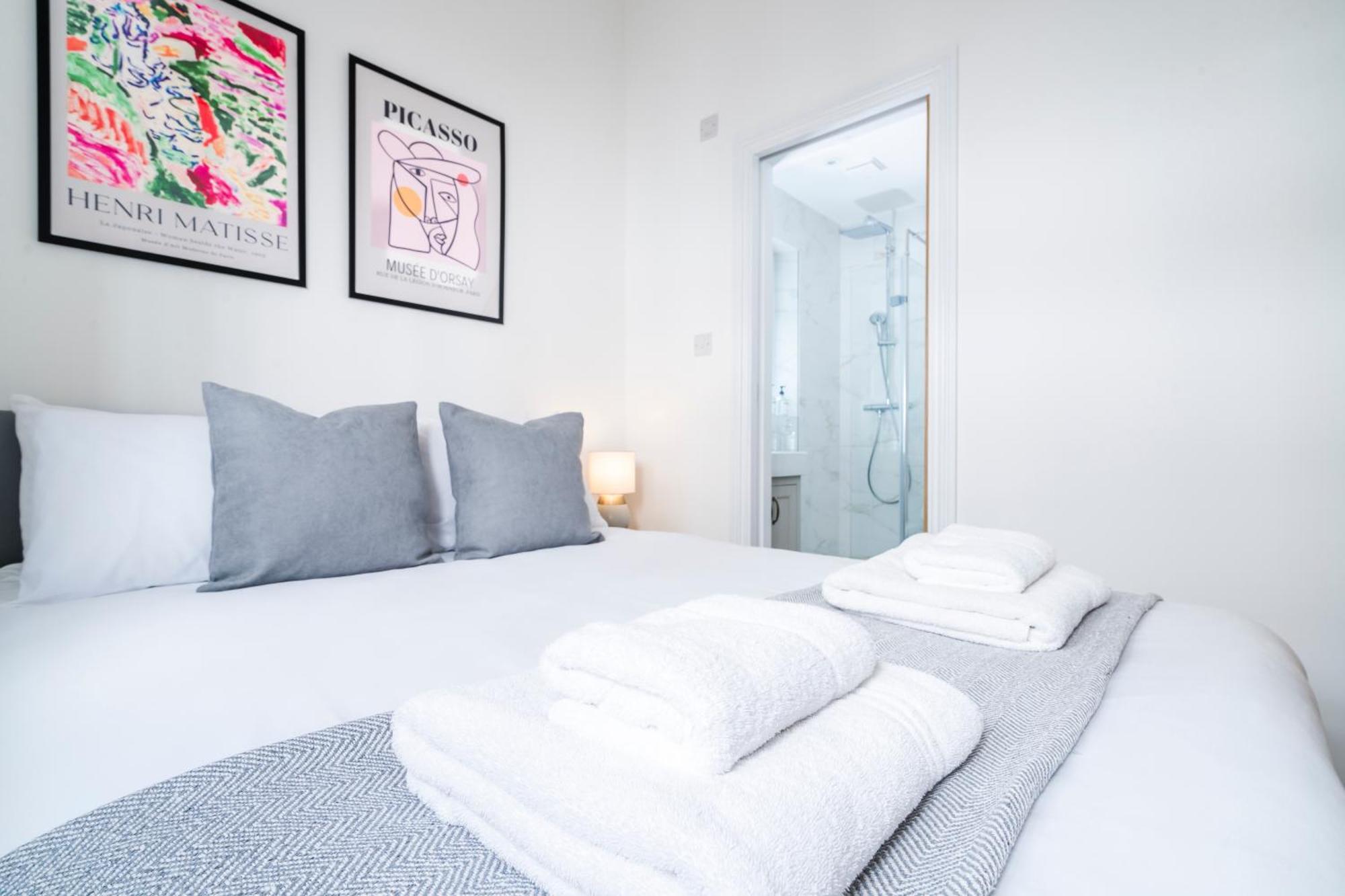 Cozy 2 Bedroom Apartment In Sutton Sutton  Exteriör bild